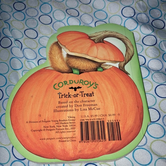 Corduroy’s Trick or Treat - Picture 3 of 4